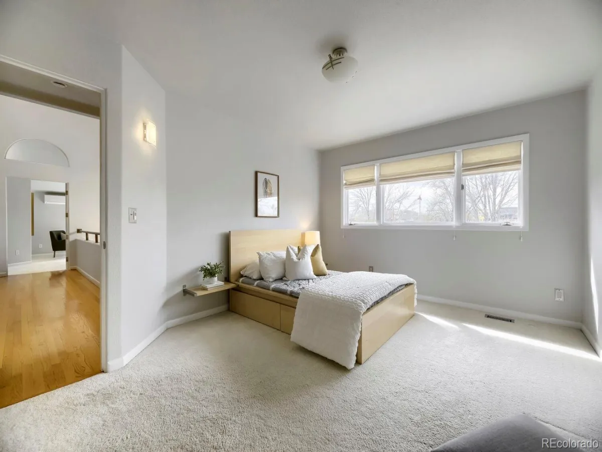 04042026202557 1200 16