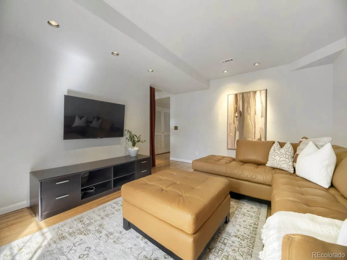 04042026202557 1200 20