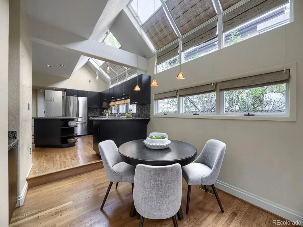 04042026202557 1200 7