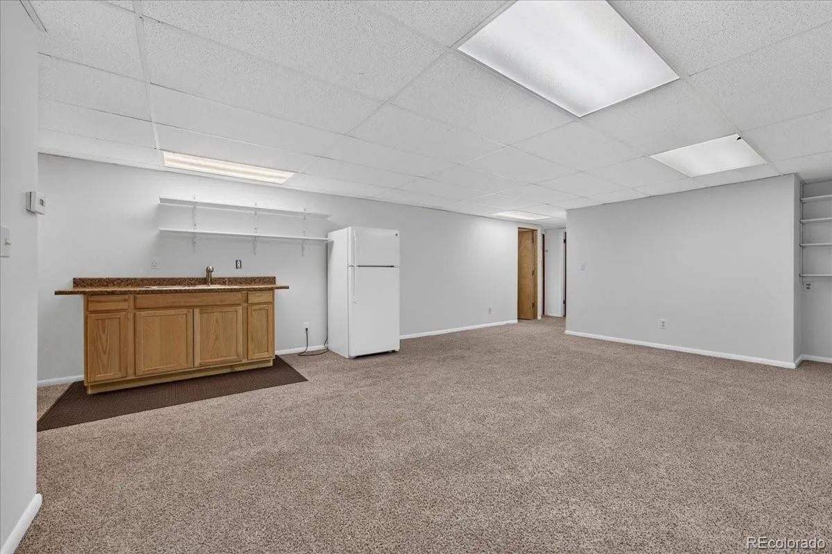 2303 Iris Street Lakewood CO 80215 | MLS #REC2997465 06202026000916 1200 23