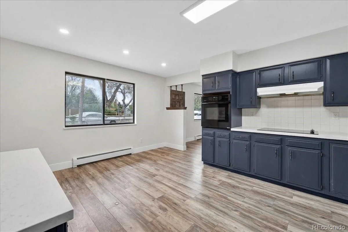 2303 Iris Street Lakewood CO 80215 | MLS #REC2997465 06202026000916 1200 36