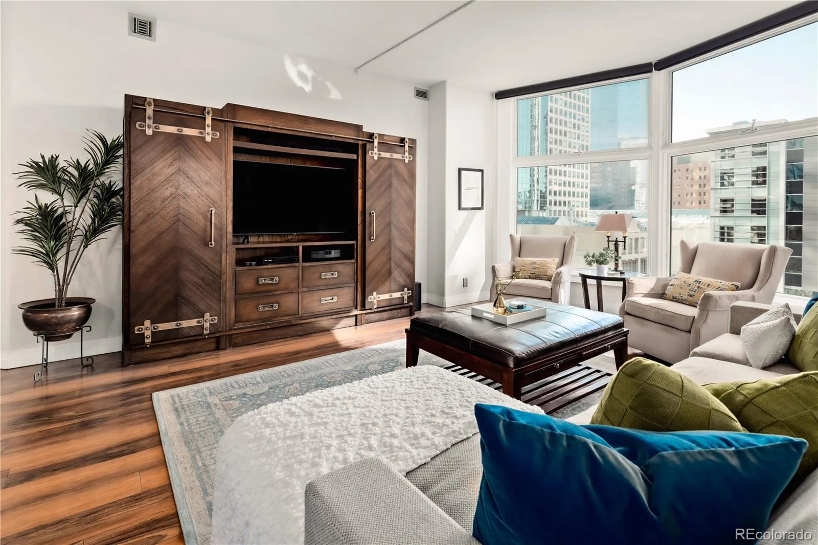 1777 Larimer Street #610 Denver CO 80202 | MLS #REC2999168 09222026164655 1600 1