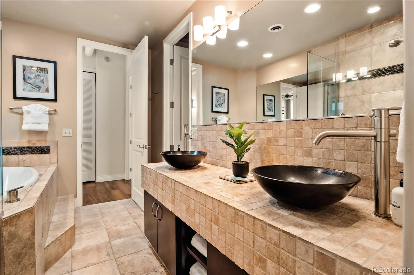 1777 Larimer Street #610 Denver CO 80202 | MLS #REC2999168 09222026164655 1600 14