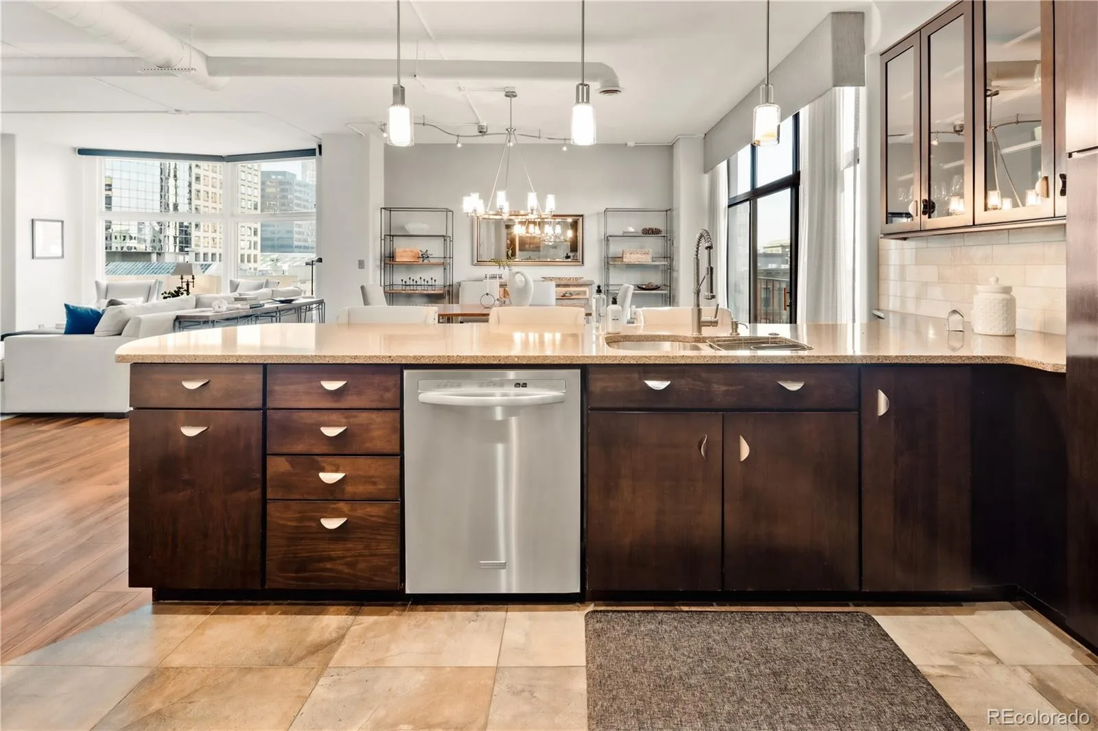 1777 Larimer Street #610 Denver CO 80202 | MLS #REC2999168 09222026164655 1600 6