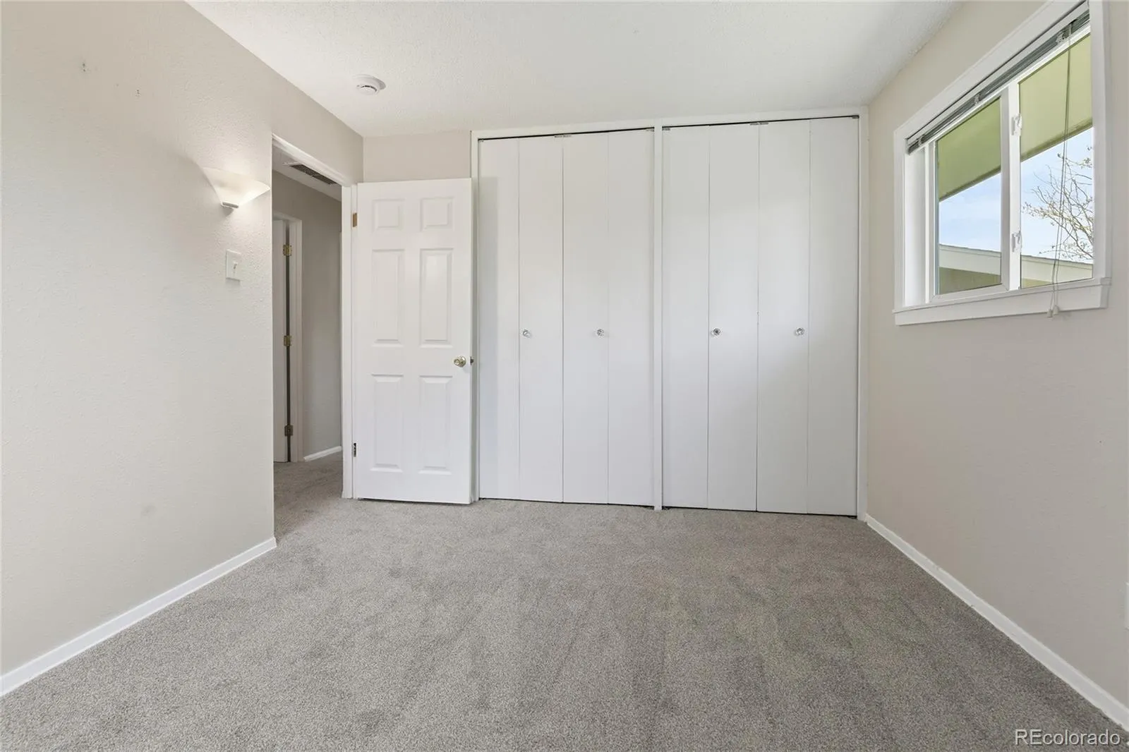 5445 W Caryl Place Littleton CO 80128 MLS #REC3001076 05192026140738 1600 22
