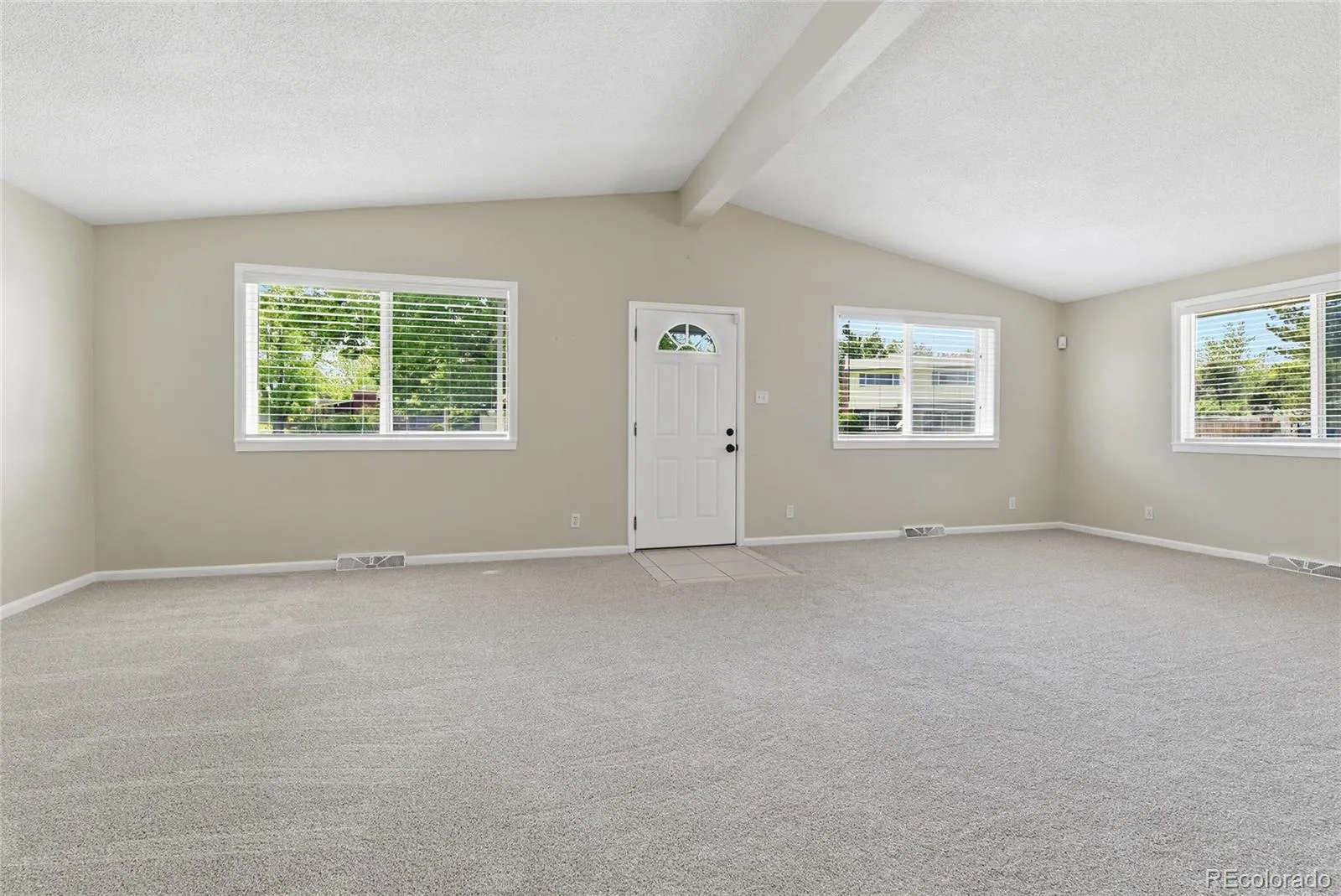 5445 W Caryl Place Littleton CO 80128 MLS #REC3001076 05192026140738 1600 5