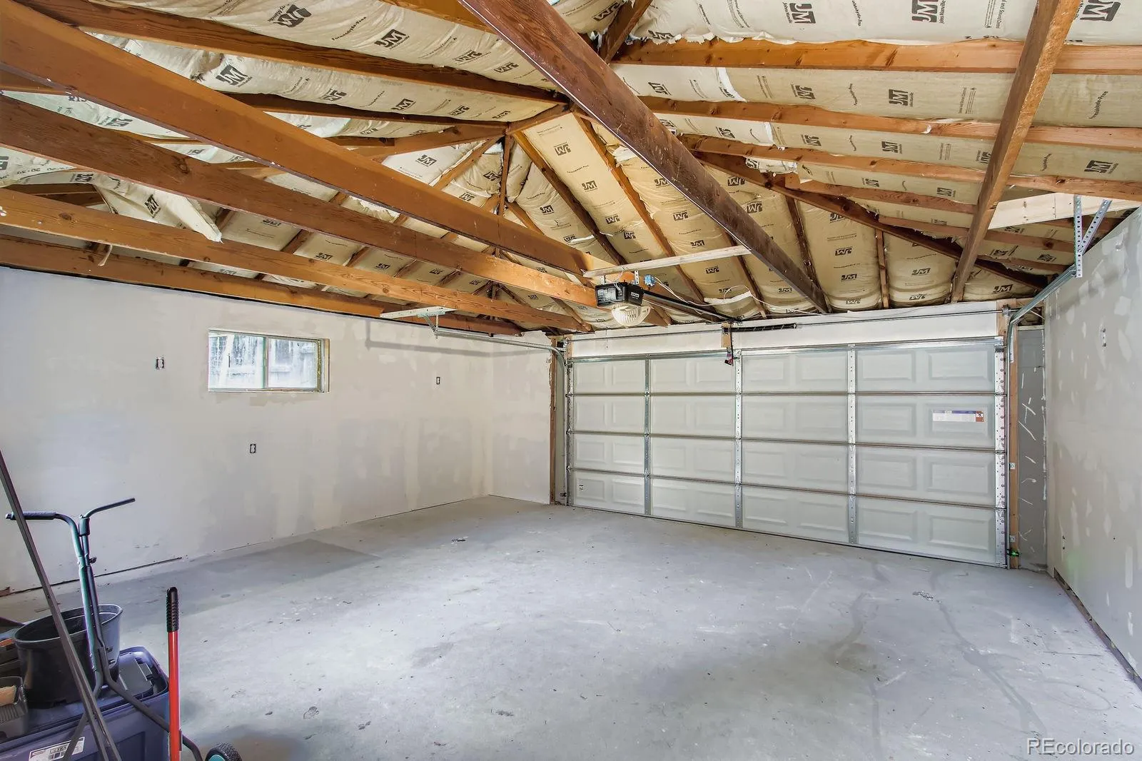 04152026202749 1600 14