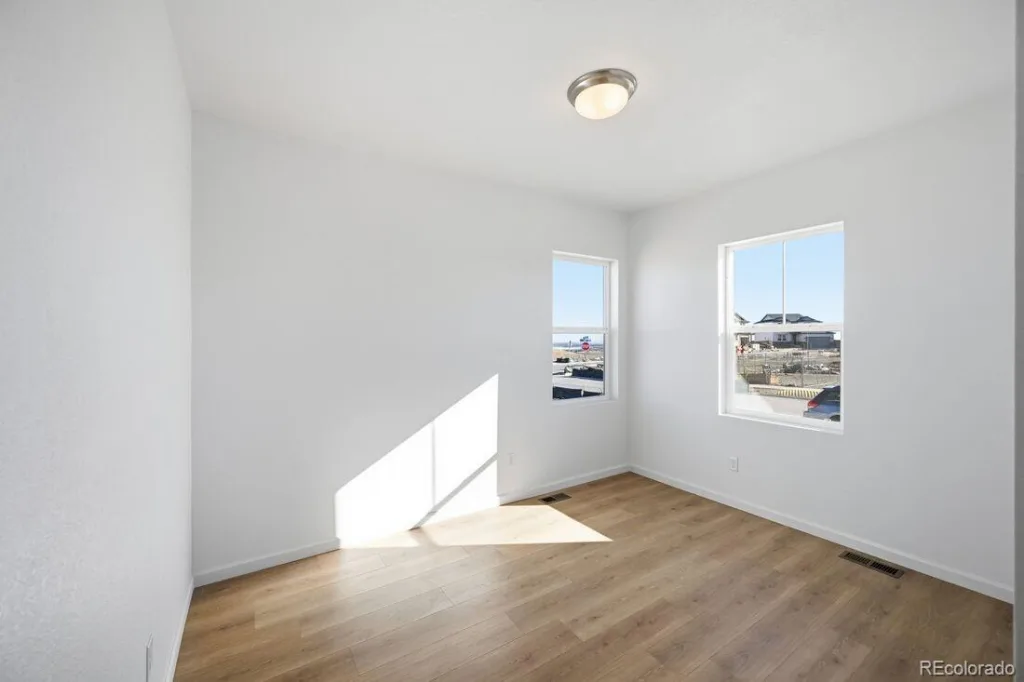 16857 W 92nd Loop Arvada CO 80007 MLS #REC3003411 06092026001400 1024 6
