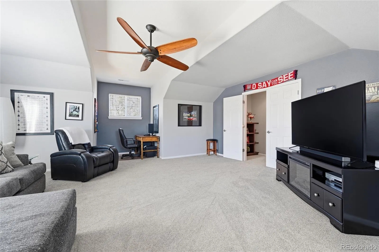 25853 E Peakview Place Aurora CO 80016 MLS #REC3006166 04202026185327 1600 21