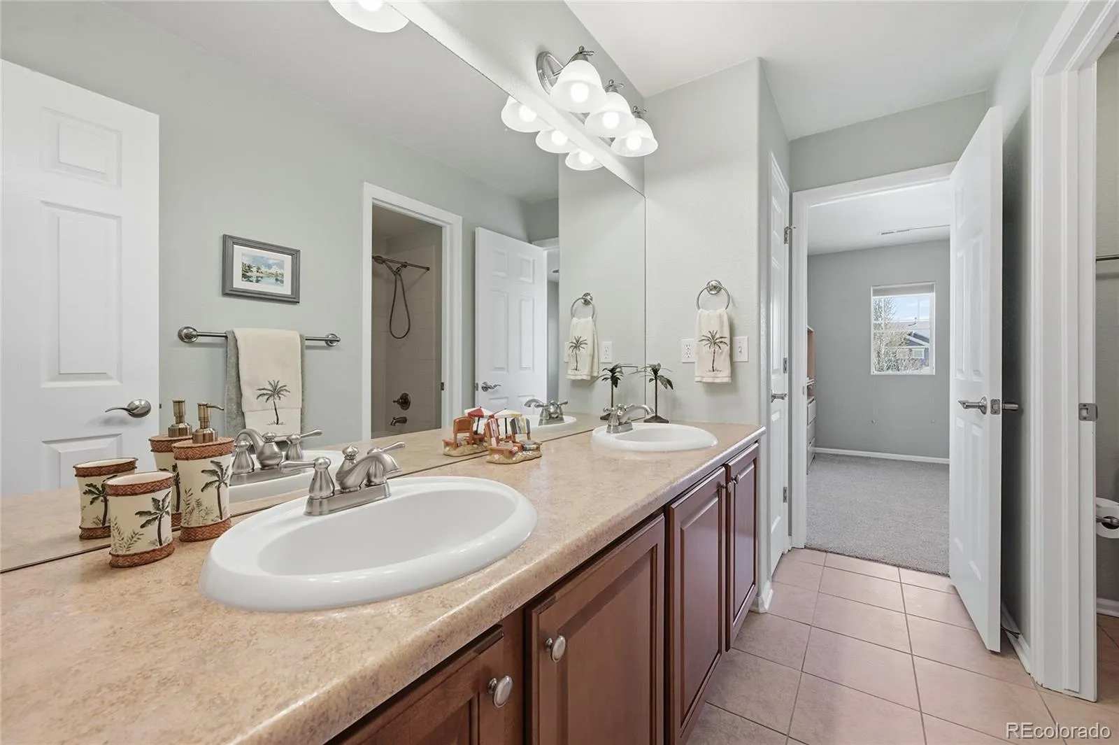 25853 E Peakview Place Aurora CO 80016 MLS #REC3006166 04202026185327 1600 25