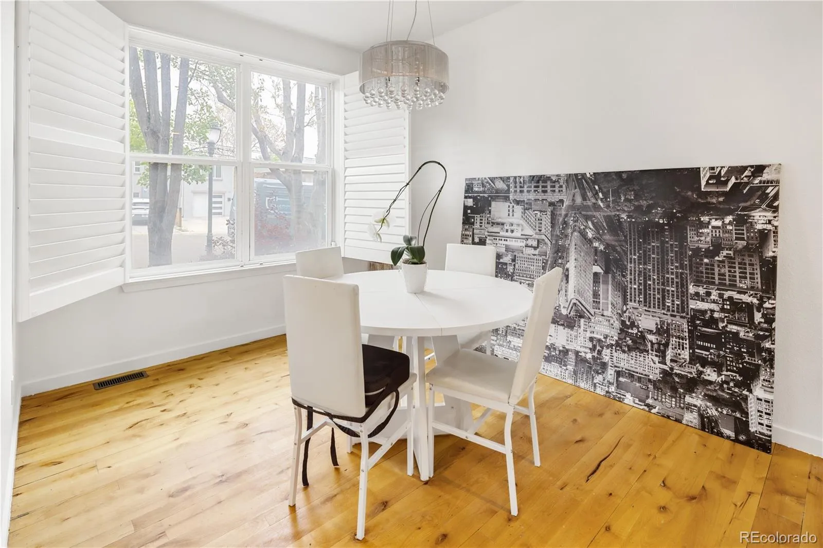 17 S Harrison Street Denver CO 80209 MLS #REC3007194 05232026092720 1600 13