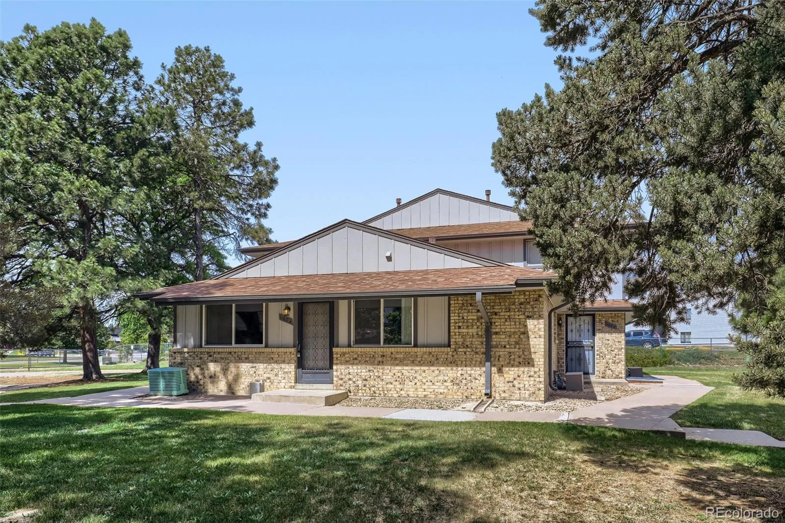 1162 S Eagle Circle #A Aurora CO 80012 | MLS #REC3007603 06112026215559 1600 1