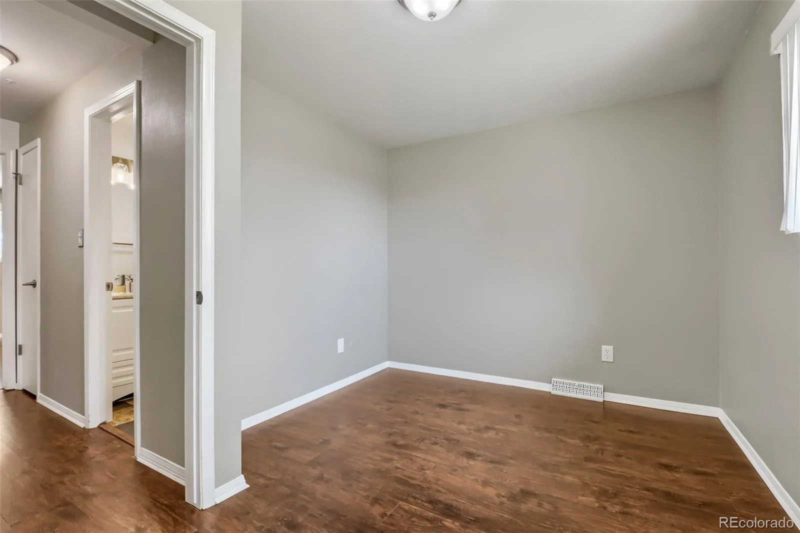 1162 S Eagle Circle #A Aurora CO 80012 | MLS #REC3007603 06112026215559 1600 13