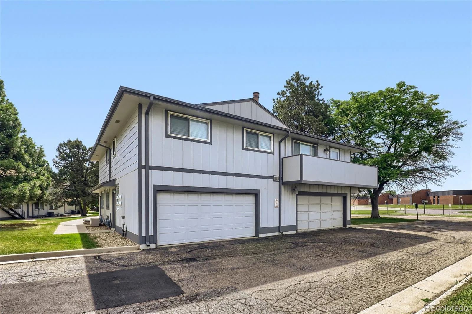 1162 S Eagle Circle #A Aurora CO 80012 | MLS #REC3007603 06112026215559 1600 22
