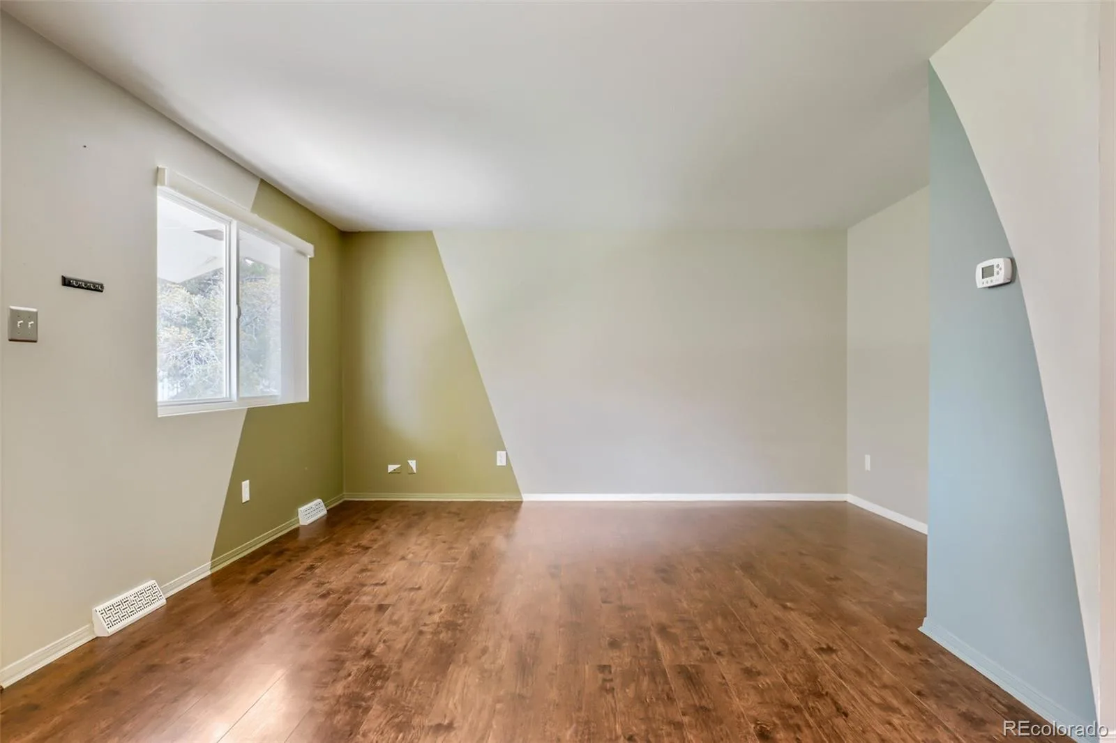 1162 S Eagle Circle #A Aurora CO 80012 | MLS #REC3007603 06112026215559 1600 4