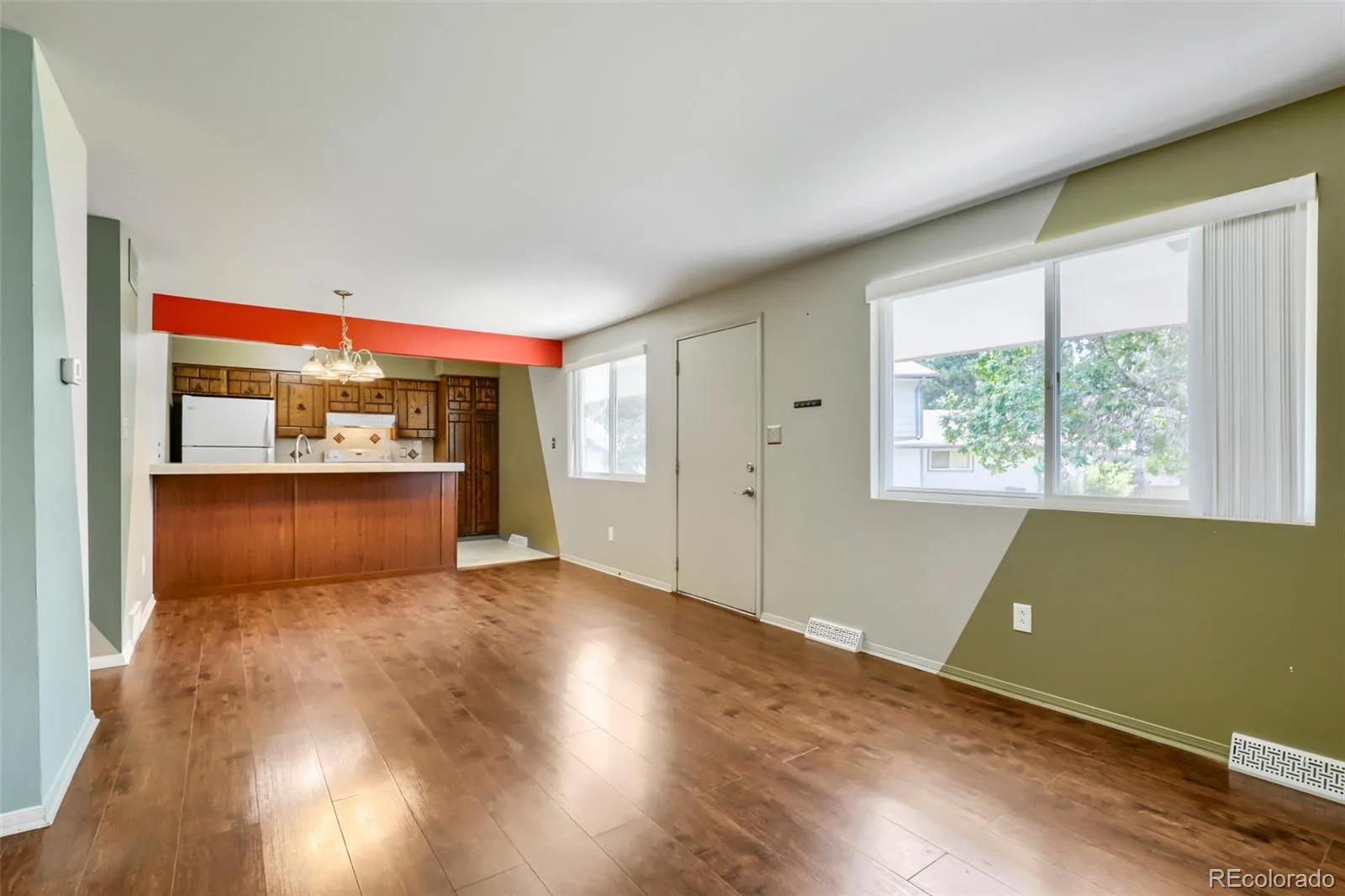 1162 S Eagle Circle #A Aurora CO 80012 | MLS #REC3007603 06112026215559 1600 6