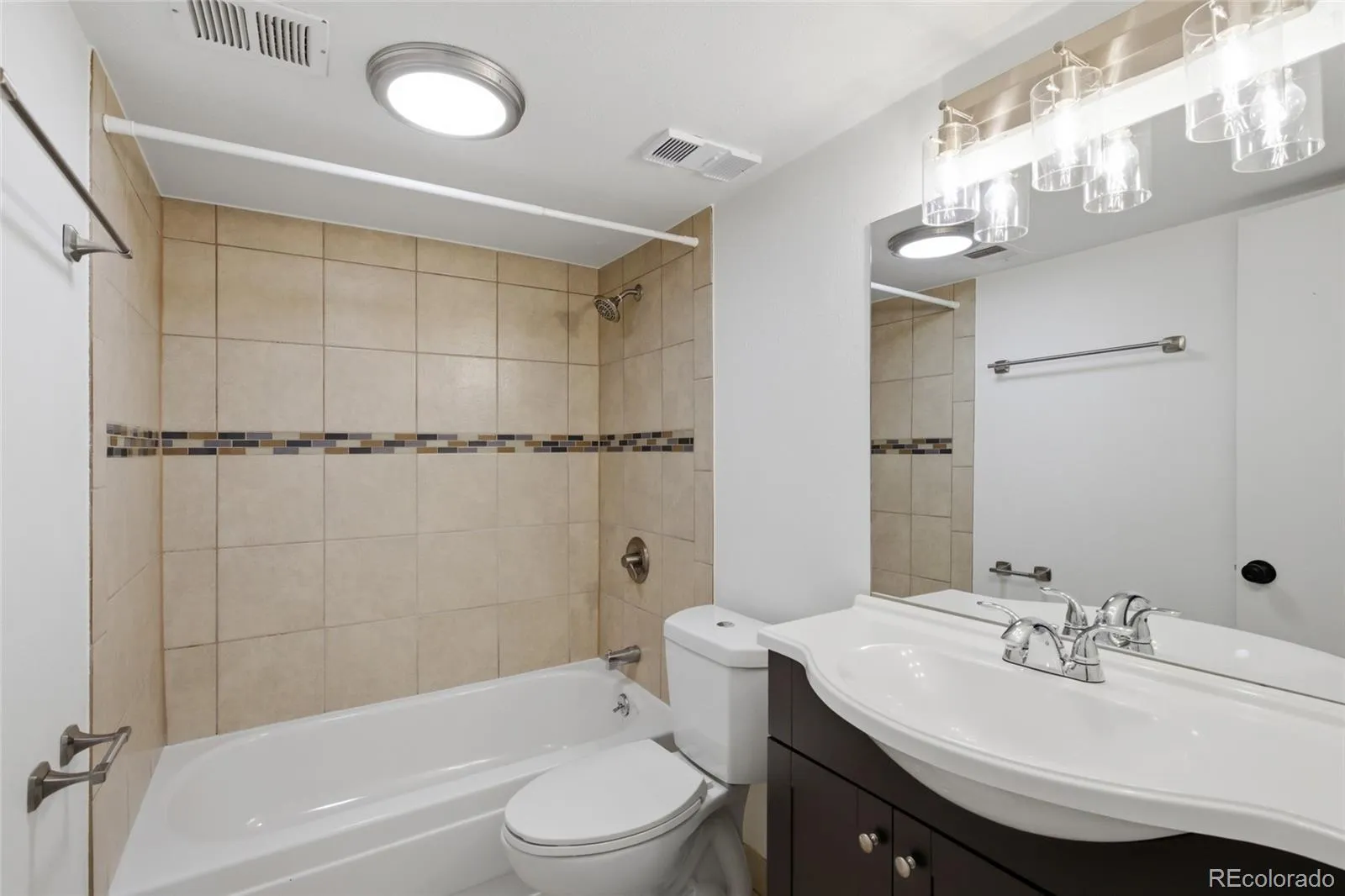 04172026162747 1600 12