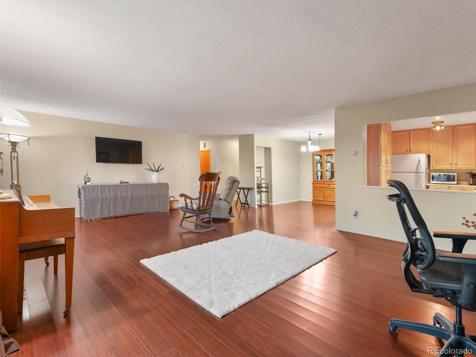 9335 E Center Avenue #8C Denver CO 80247 MLS #REC3009273 05052026223949 1600 4