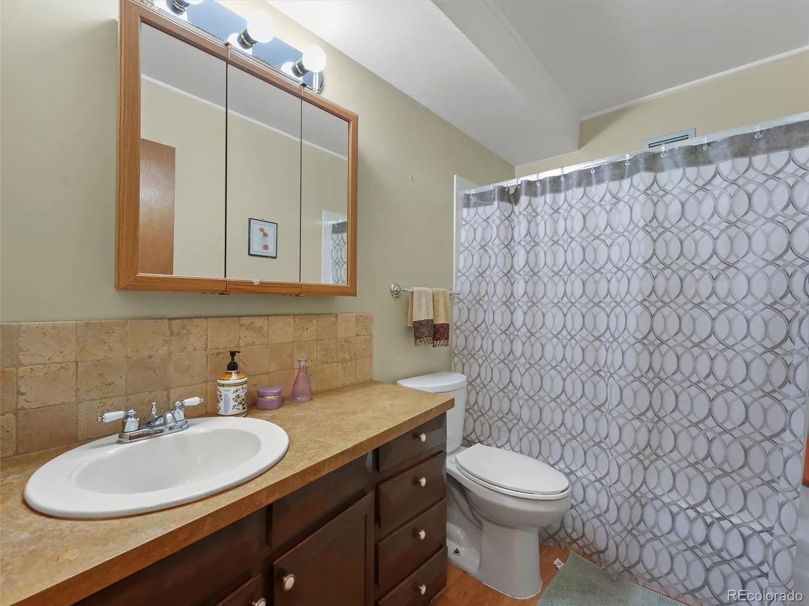 9335 E Center Avenue #8C Denver CO 80247 | MLS #REC3009273 07282026013557 1600 17