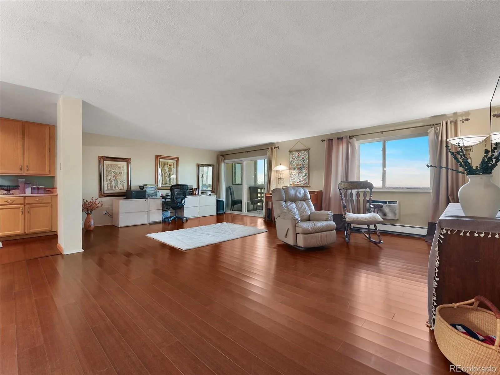 9335 E Center Avenue #8C Denver CO 80247 | MLS #REC3009273 07282026013557 1600 2