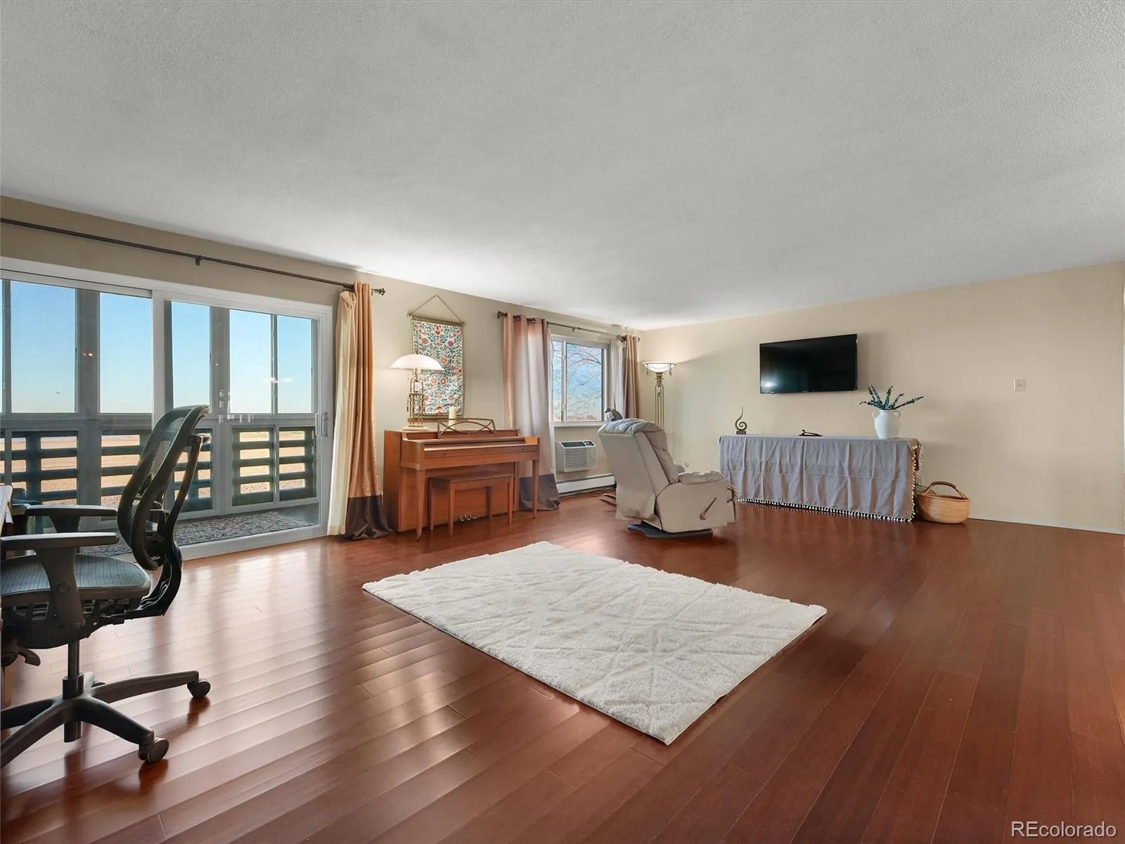 9335 E Center Avenue #8C Denver CO 80247 | MLS #REC3009273 07282026013557 1600 5