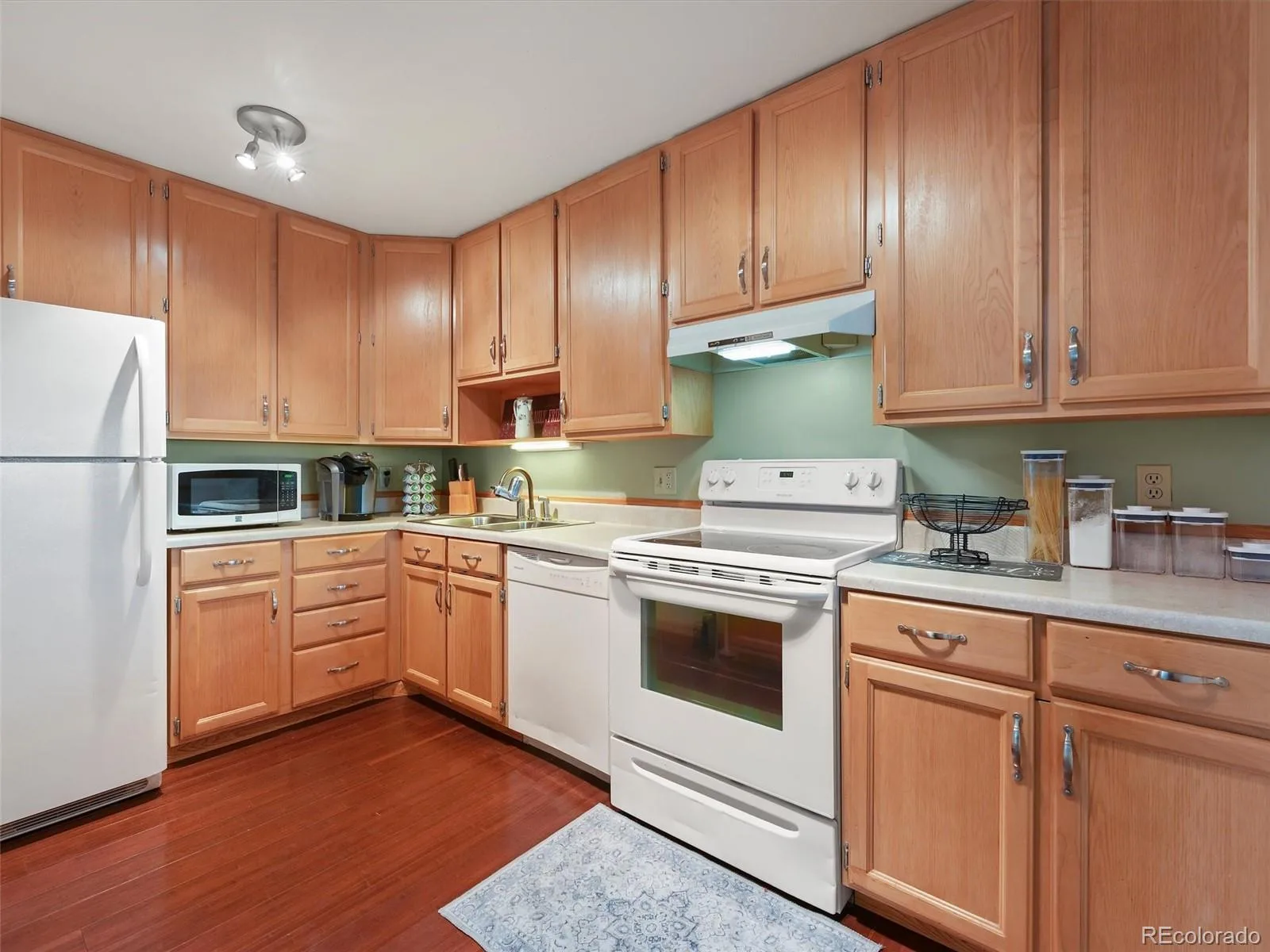 9335 E Center Avenue #8C Denver CO 80247 | MLS #REC3009273 07282026013557 1600 7
