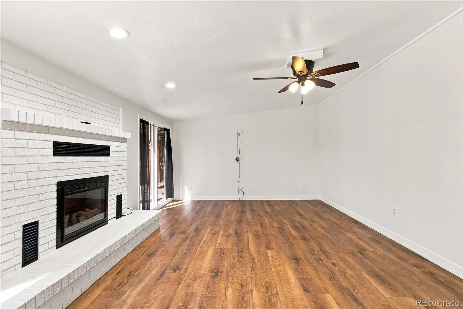 11226 W Texas Avenue Denver CO 80232 | MLS #REC3009719 09242026122743 1600 16