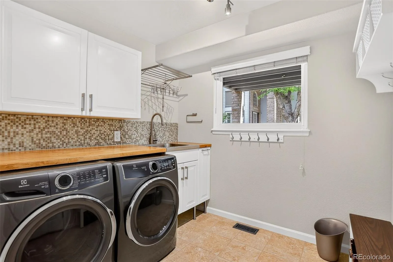 15773 W 72nd Circle Arvada CO 80007 | MLS #REC3010055 08192026134550 1600 22