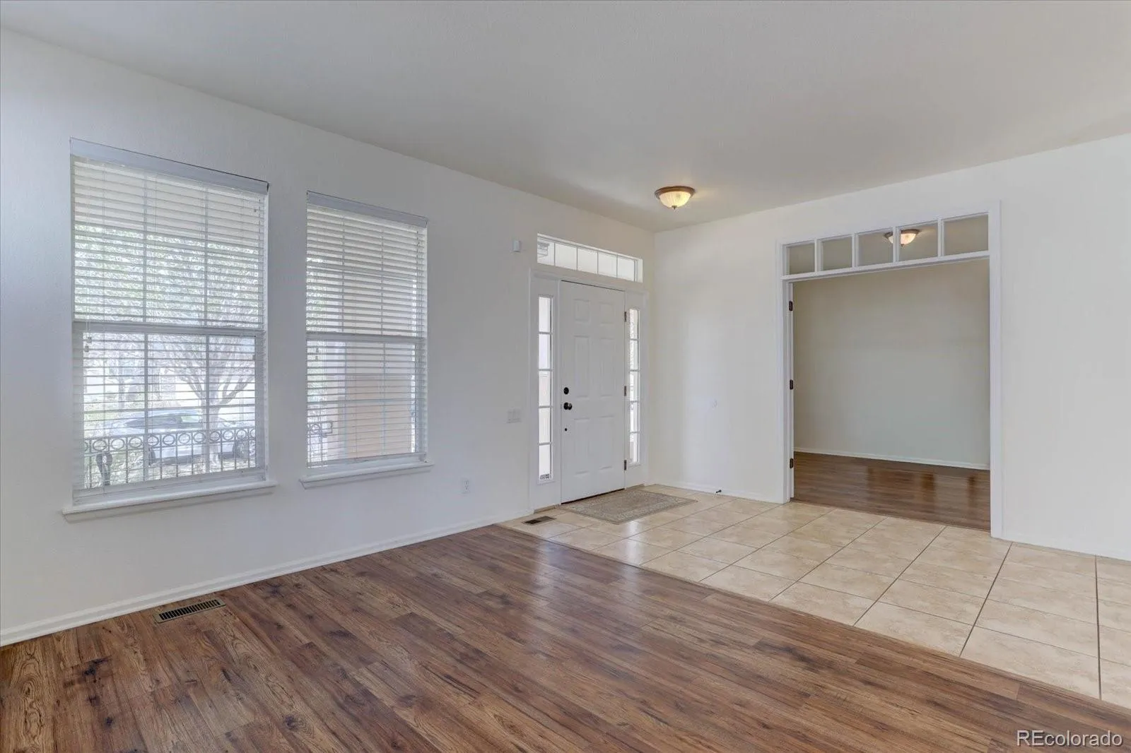 20436 E Flora Drive Aurora CO 80013 MLS #REC3010131 04232026012118 1600 2