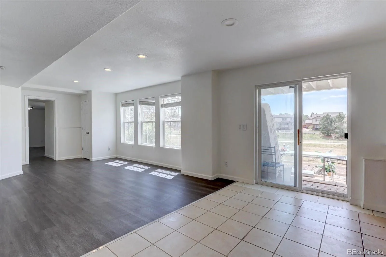 20436 E Flora Drive Aurora CO 80013 MLS #REC3010131 04232026012118 1600 32