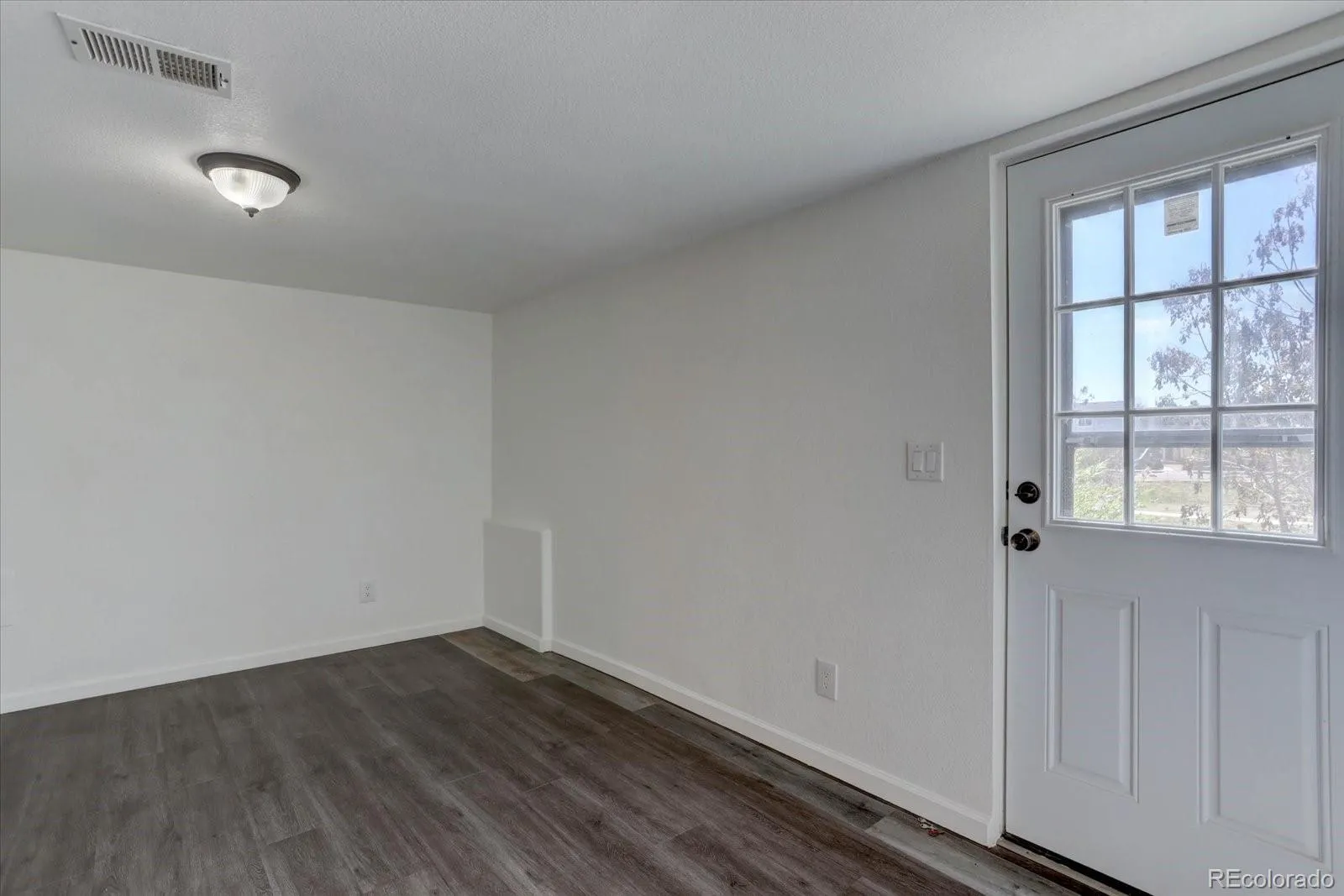 20436 E Flora Drive Aurora CO 80013 MLS #REC3010131 04232026012118 1600 34