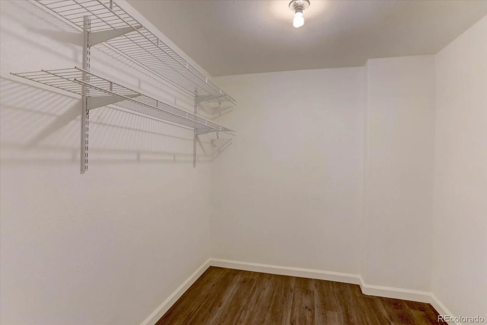 20436 E Flora Drive Aurora CO 80013 MLS #REC3010131 04232026012118 1600 40