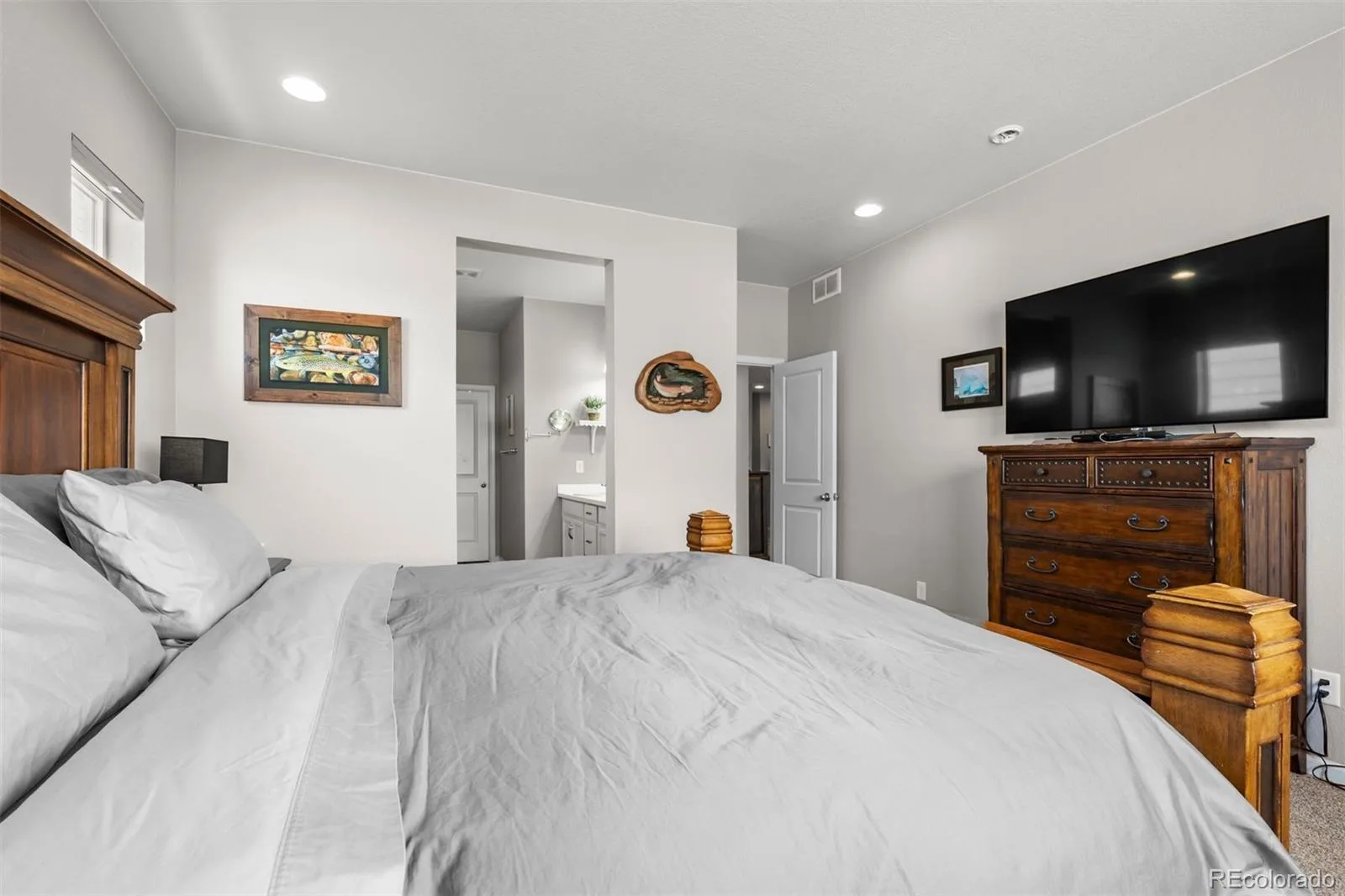 930 Mcmurdo Circle Castle Rock CO 80108 | MLS #REC3011016 07182026154640 1600 24