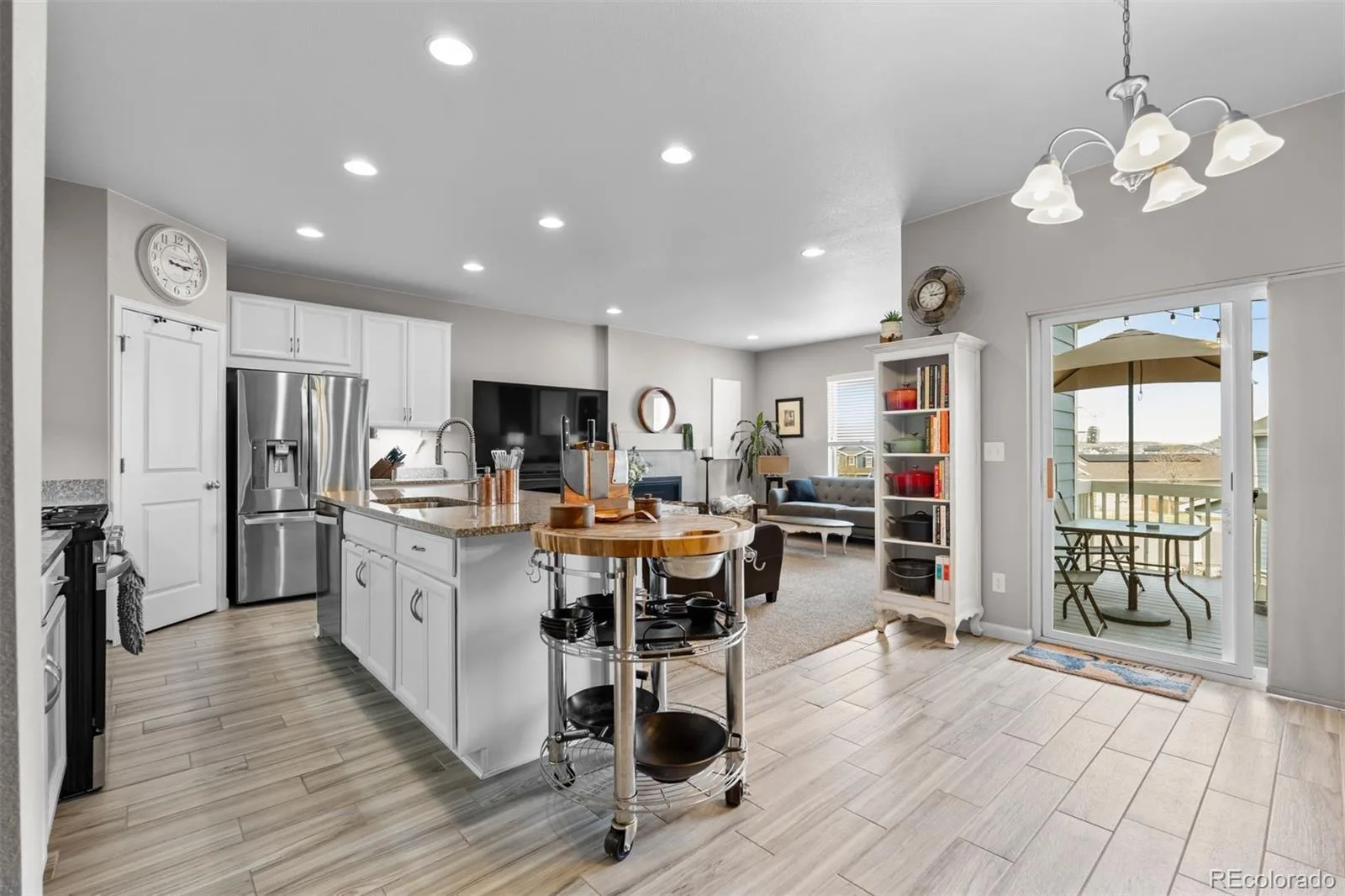 930 Mcmurdo Circle Castle Rock CO 80108 | MLS #REC3011016 07182026154640 1600 7