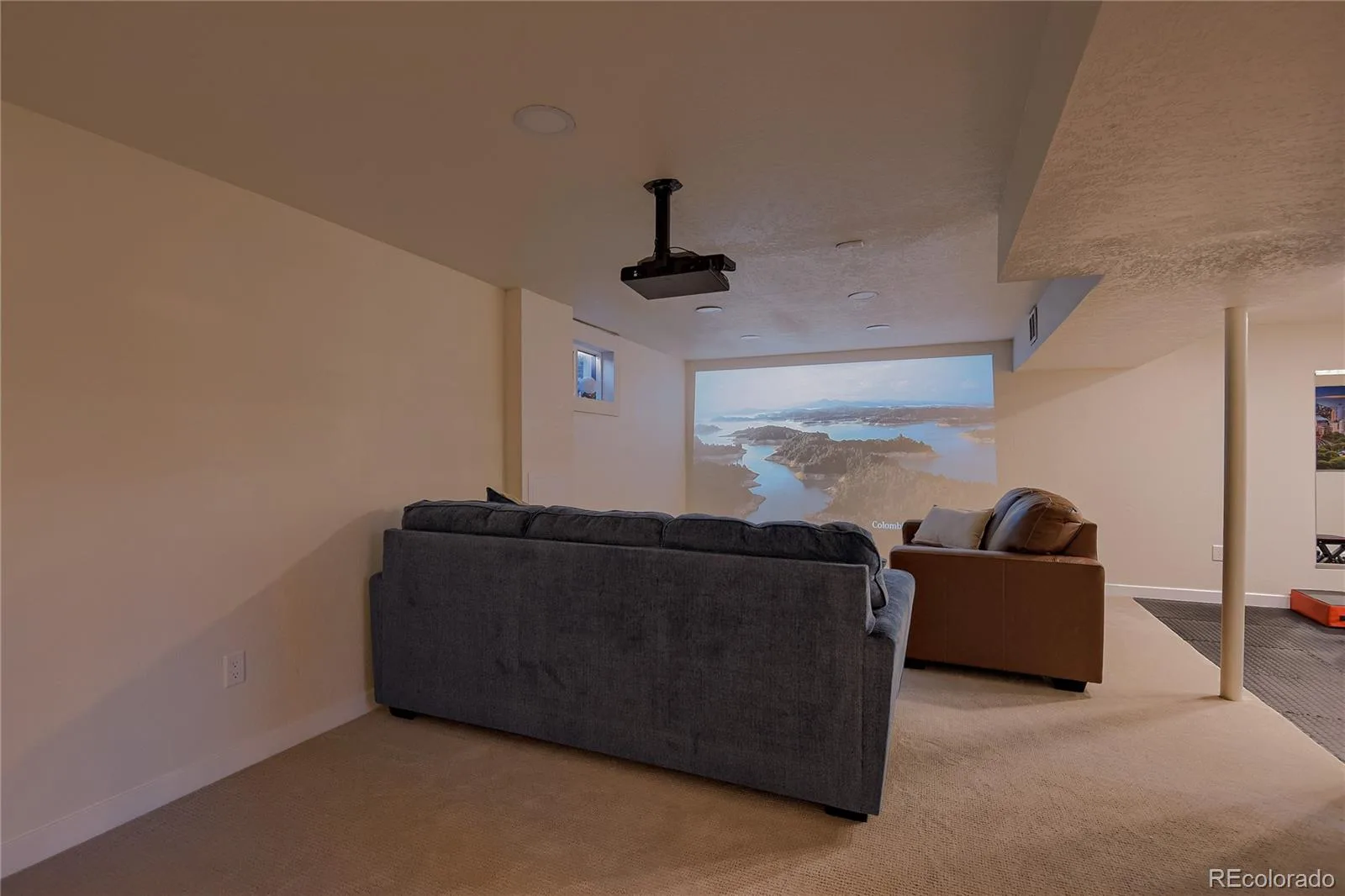 6586 S Kit Carson Street Littleton CO 80121 MLS #REC3011164 06242026222738 1600 14