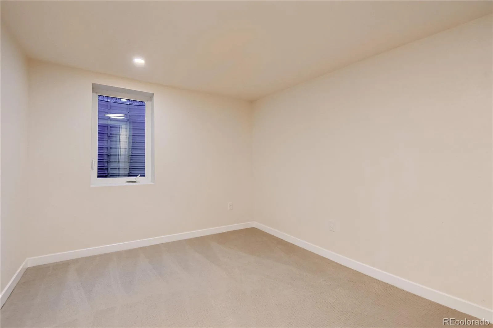 6586 S Kit Carson Street Littleton CO 80121 MLS #REC3011164 06242026222738 1600 18