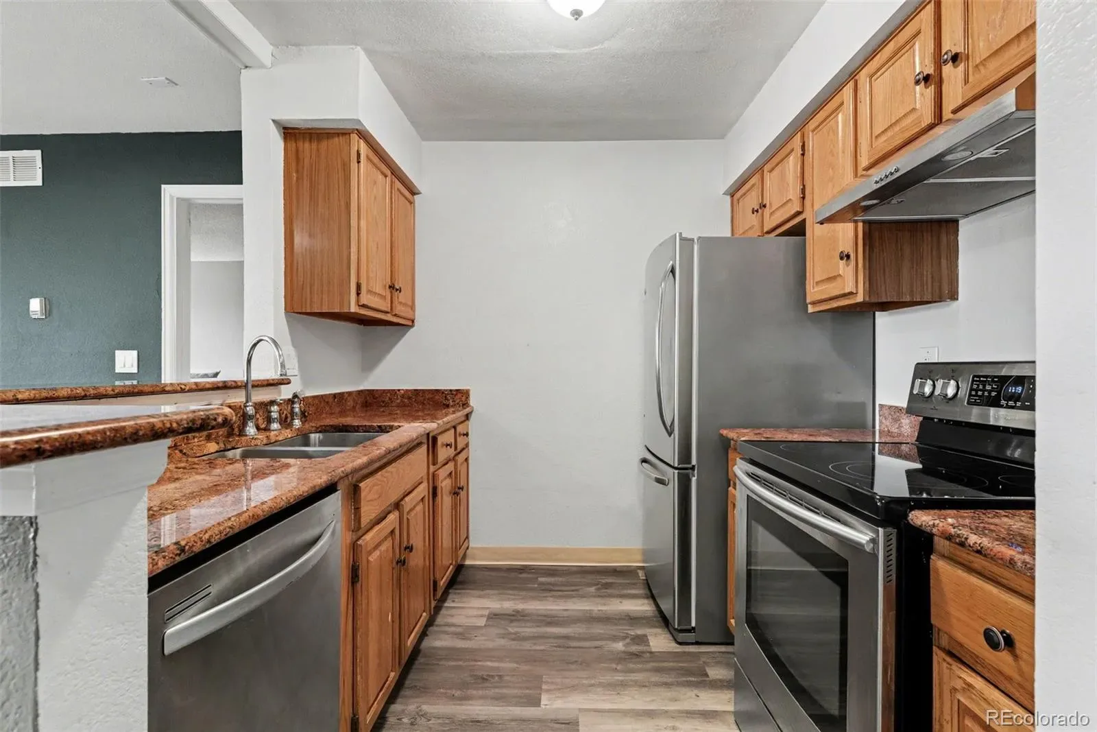 7468 S Alkire Street #104 Littleton CO 80127 | MLS #REC3012856 03262026154529 1600 6