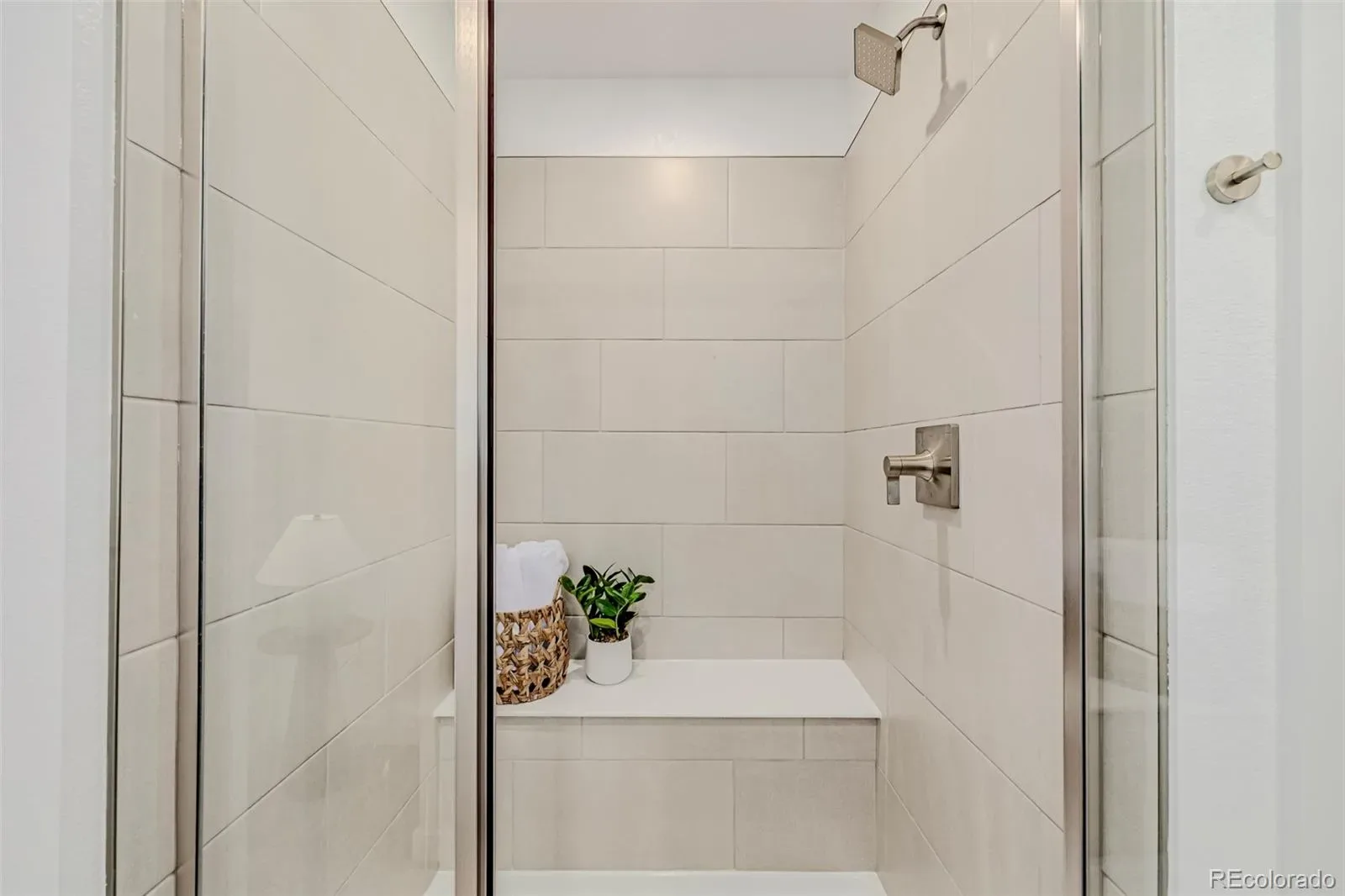 03302026005224 1600 22