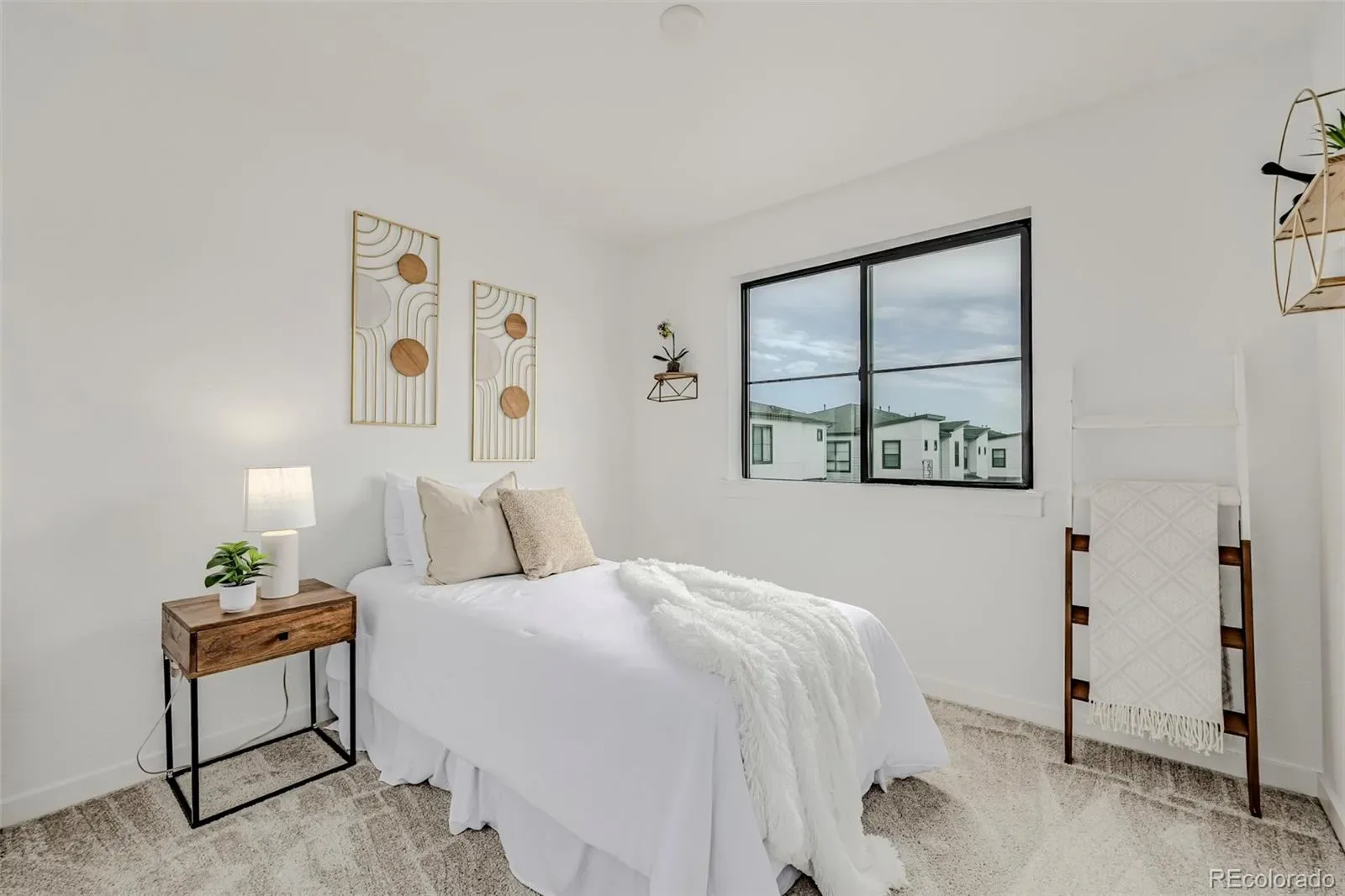 03302026005224 1600 26