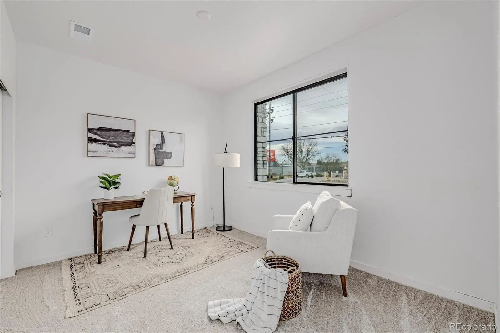 03302026005224 1600 29