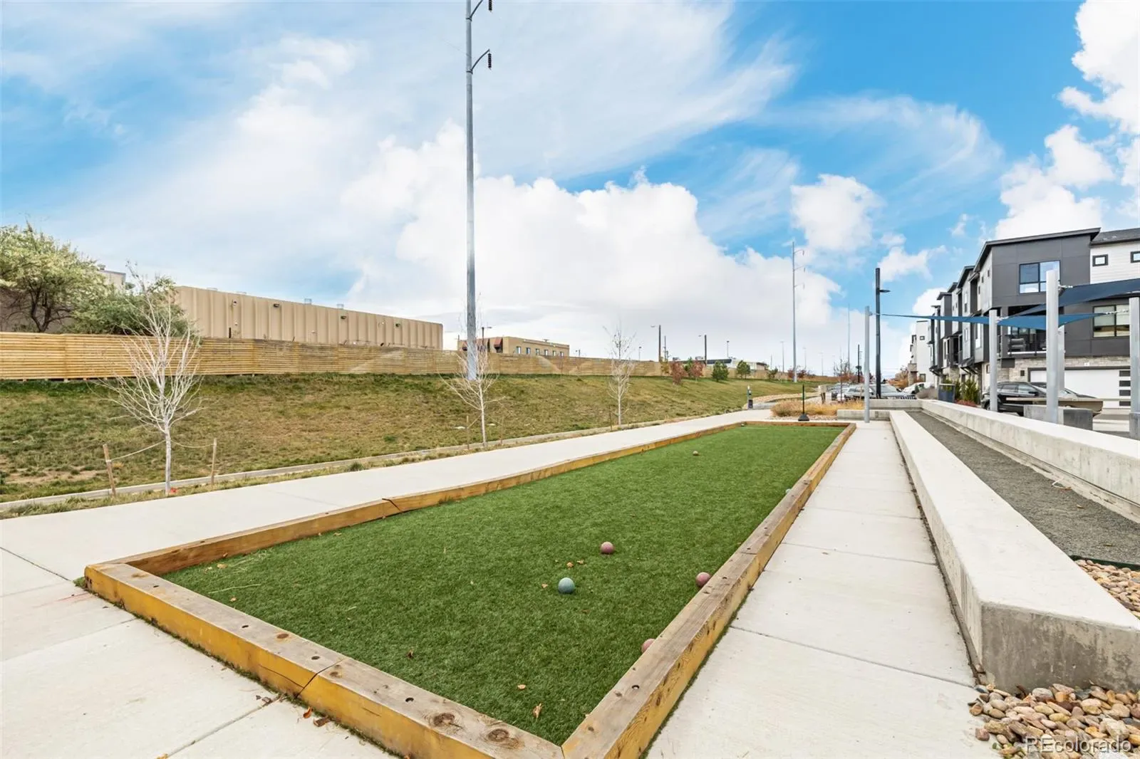 03302026005224 1600 35