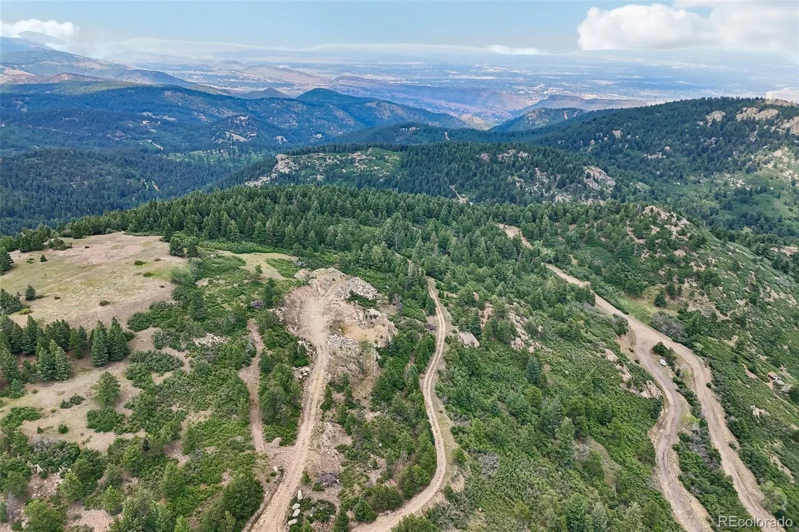 11917 Flat Top Trail Littleton CO 80127 | MLS #REC3021900 07032026161046 1600 37