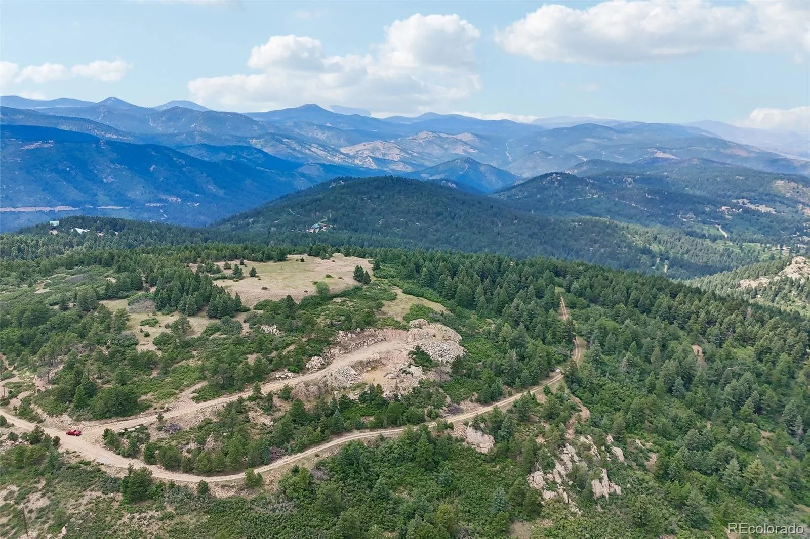 11917 Flat Top Trail Littleton CO 80127 | MLS #REC3021900 07032026161046 1600 4