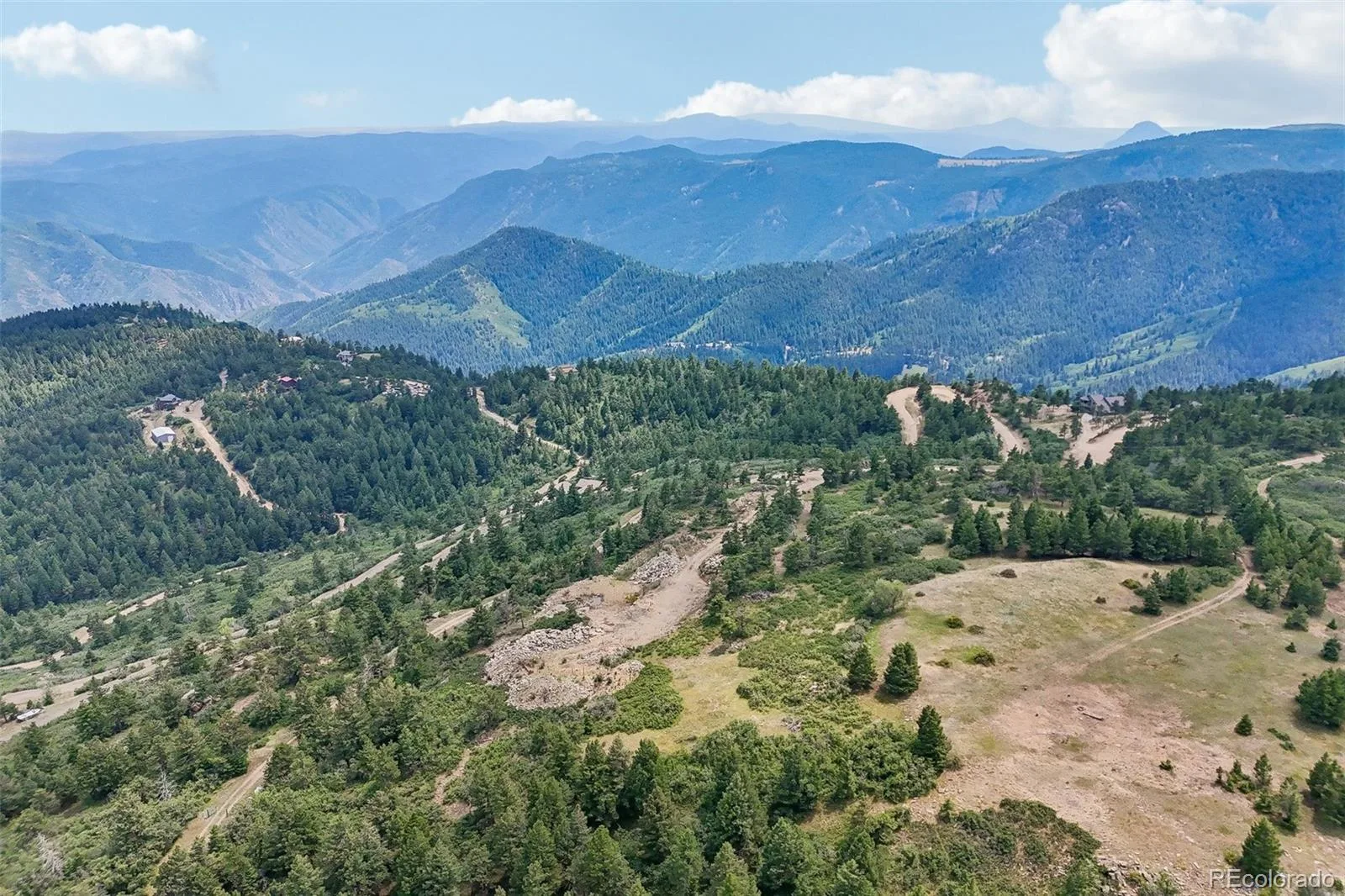 11917 Flat Top Trail Littleton CO 80127 | MLS #REC3021900 07032026161046 1600 9