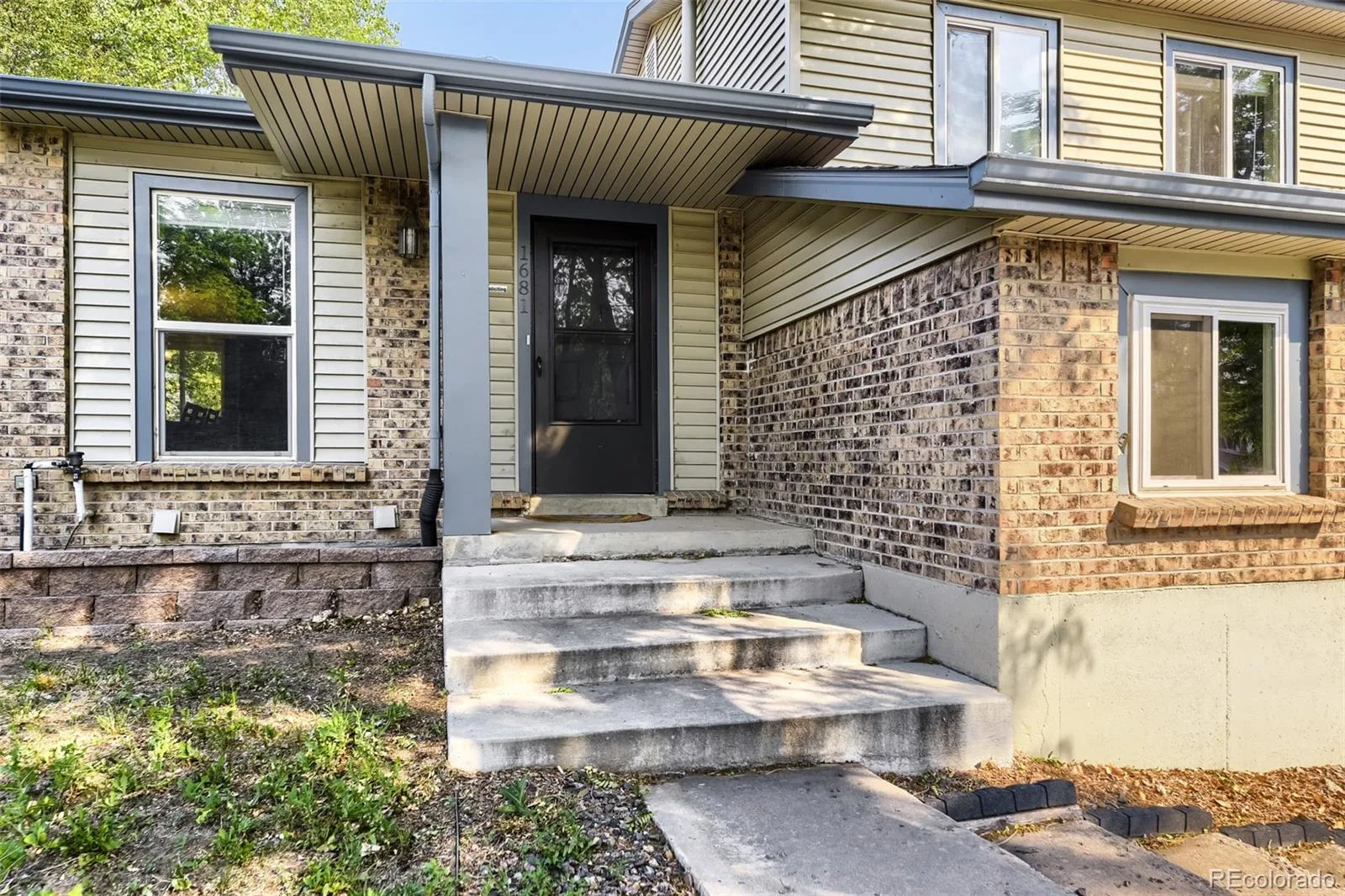 1681 S Evanston Street Aurora CO 80012 | MLS #REC3024779 07292026220910 1600 25