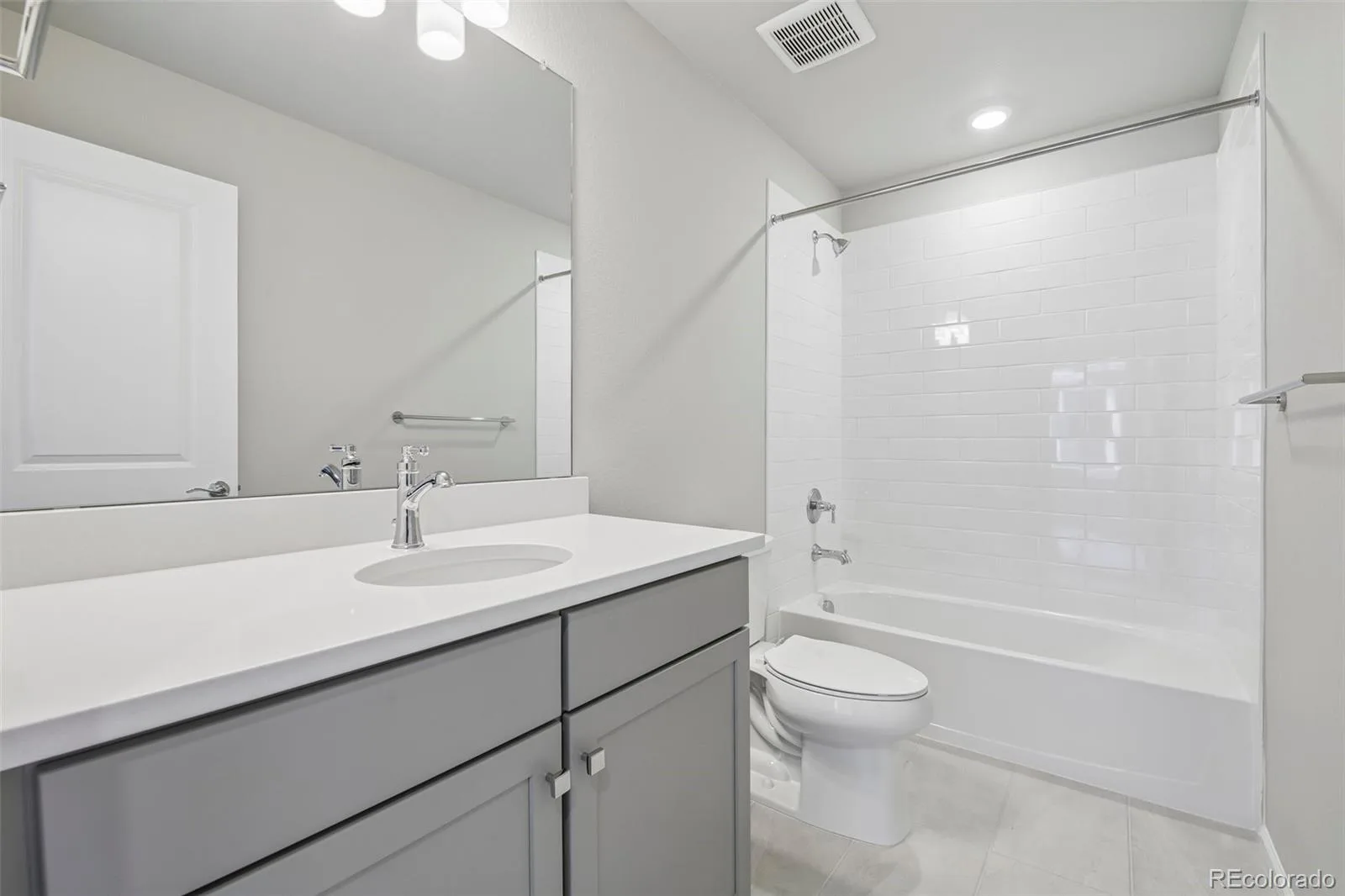 21313 E 63rd Drive Aurora CO 80019 | MLS #REC3025643 07222026210822 1600 14