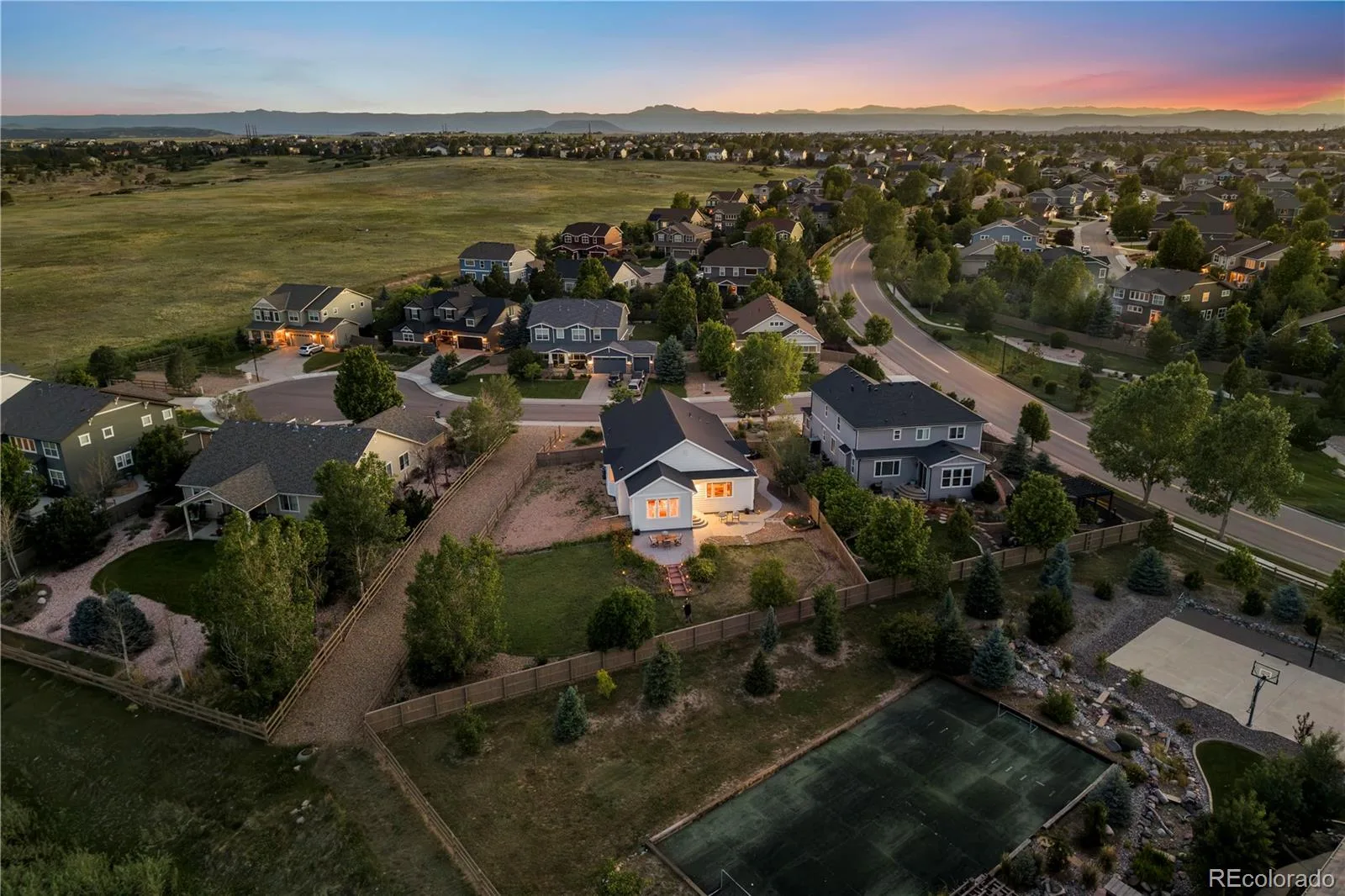 784 Ellsworth Court Castle Rock CO 80104 | MLS #REC3026714 06222026184605 1600 33