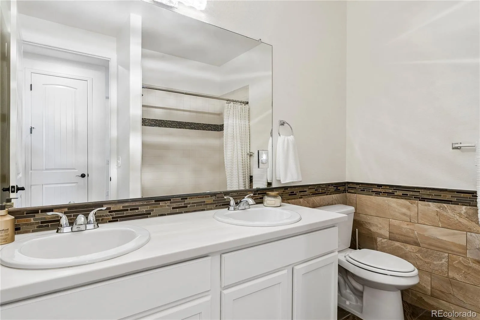784 Ellsworth Court Castle Rock CO 80104 | MLS #REC3026714 06222026184605 1600 8