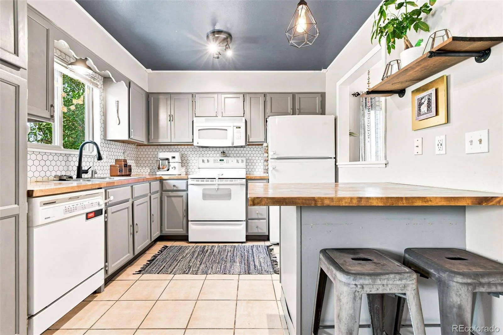 1326 S Sierra Drive Castle Rock CO 80104 | MLS #REC3027443 07282026214321 1600 9