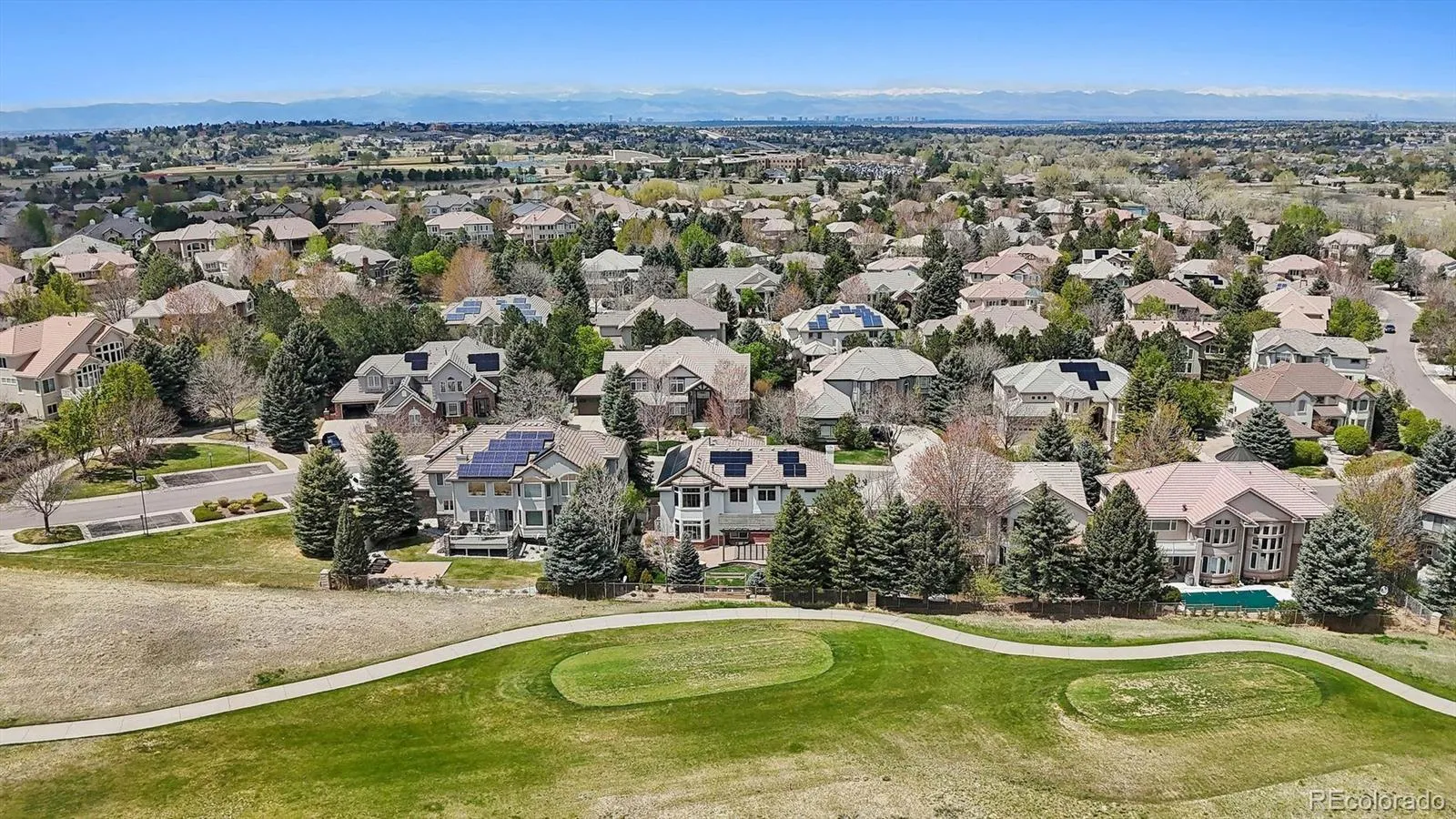 6924 S Picadilly Street Aurora CO 80016 MLS #REC3027895 05052026035344 1600 42